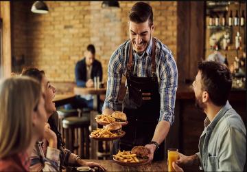 پيتزا پاييز , طعم خاطرات خوب 